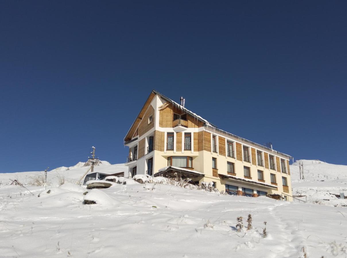 Rezohut Hotel Gudauri Ngoại thất bức ảnh