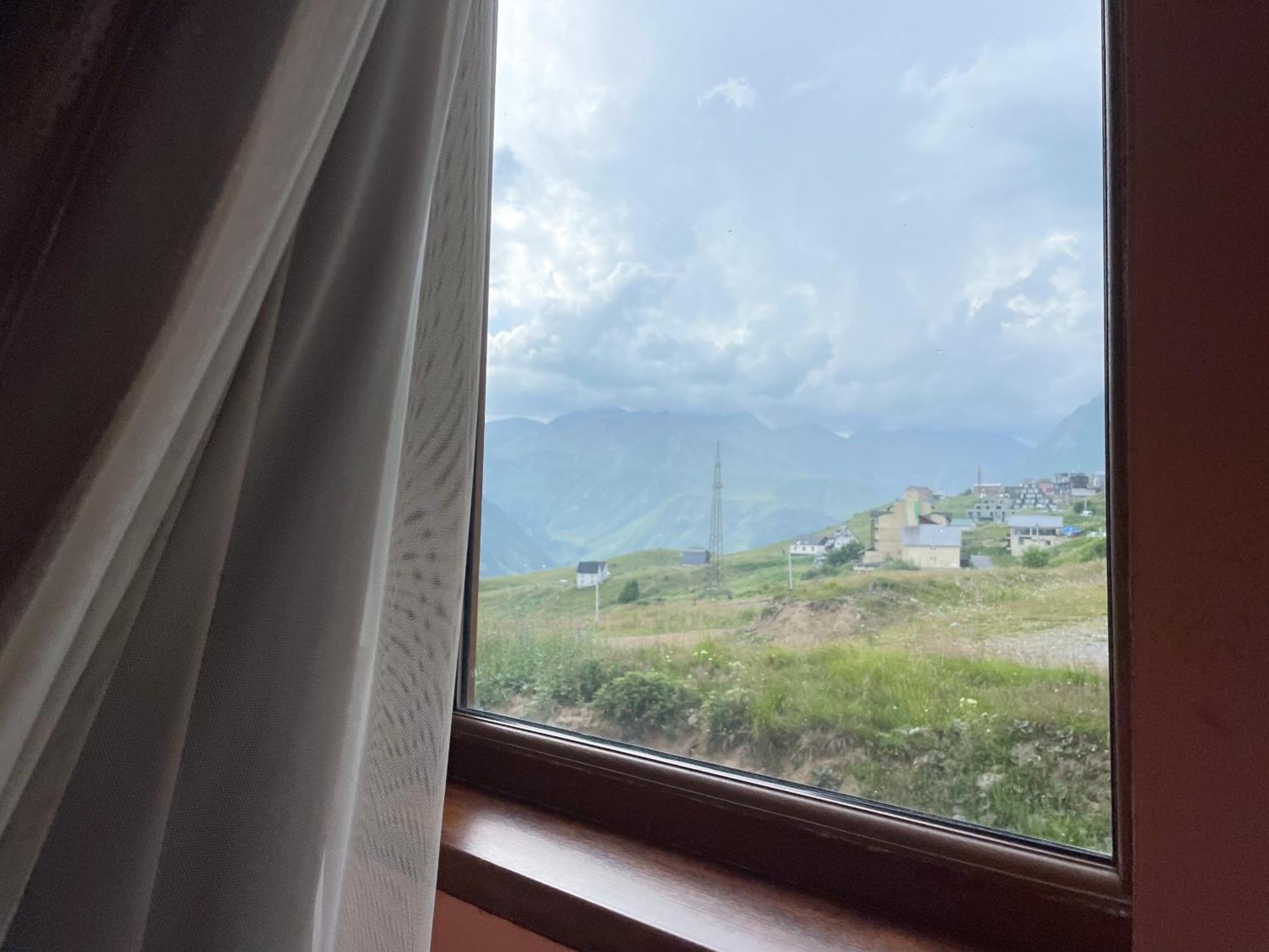Rezohut Hotel Gudauri Ngoại thất bức ảnh