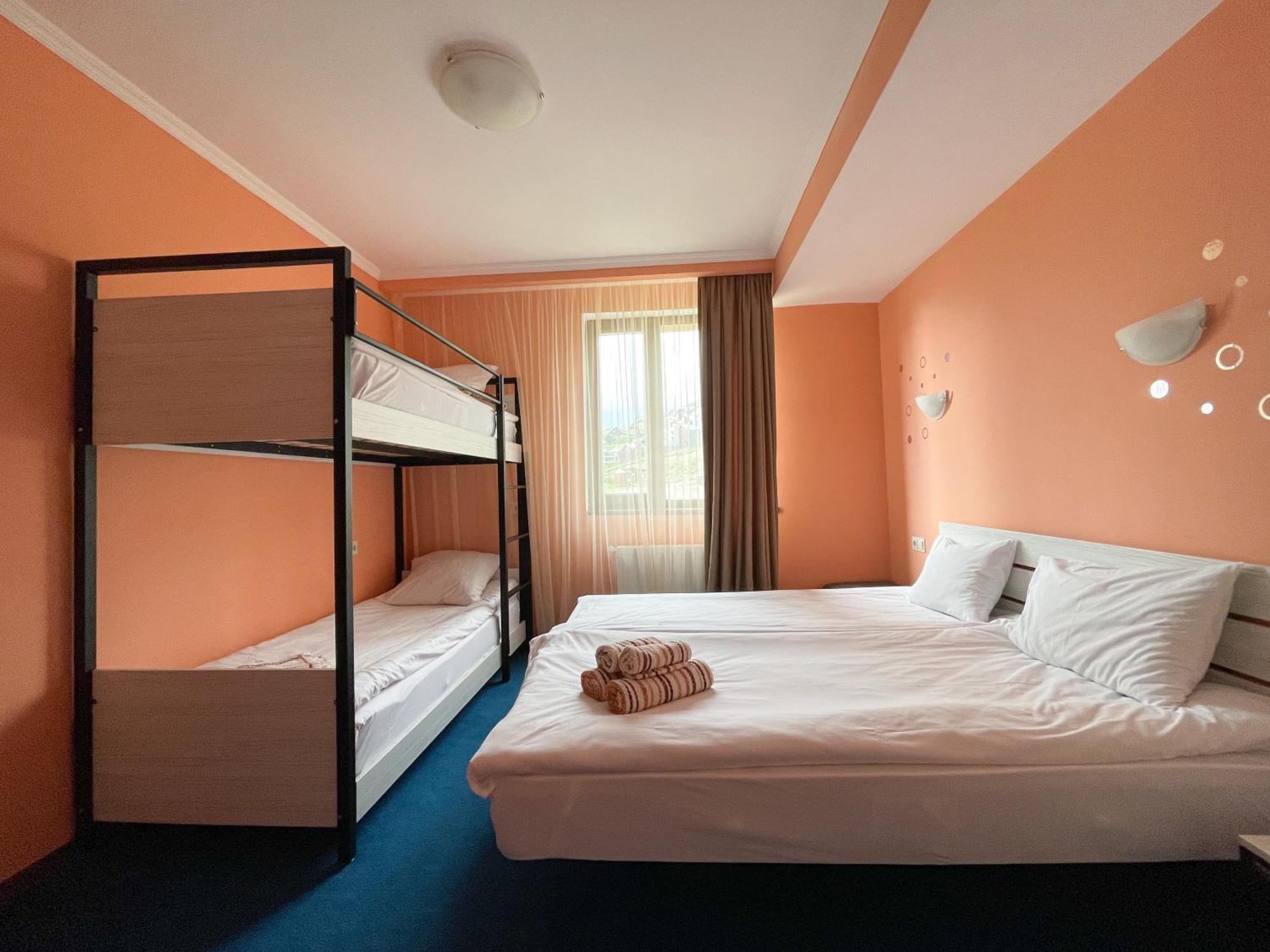 Rezohut Hotel Gudauri Ngoại thất bức ảnh