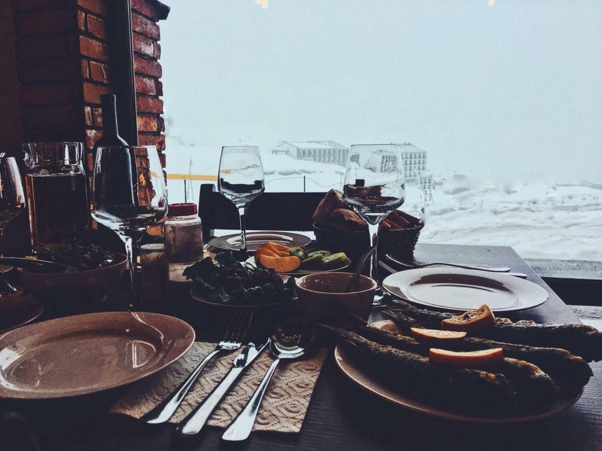 Rezohut Hotel Gudauri Ngoại thất bức ảnh